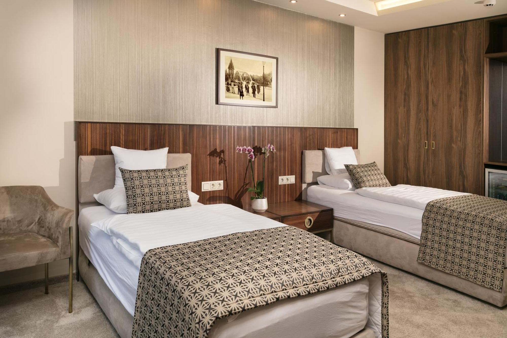Kalvaria Superior Hotel